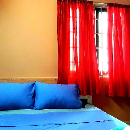 Vanny'S Peaceful Guesthouse Phnom-Penh Buitenkant foto