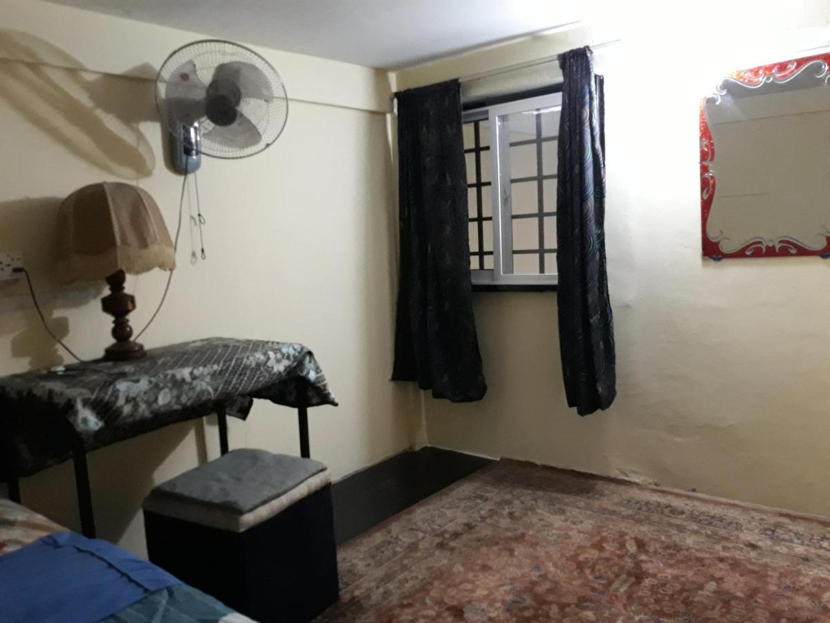 Vanny'S Peaceful Guesthouse Phnom-Penh Buitenkant foto