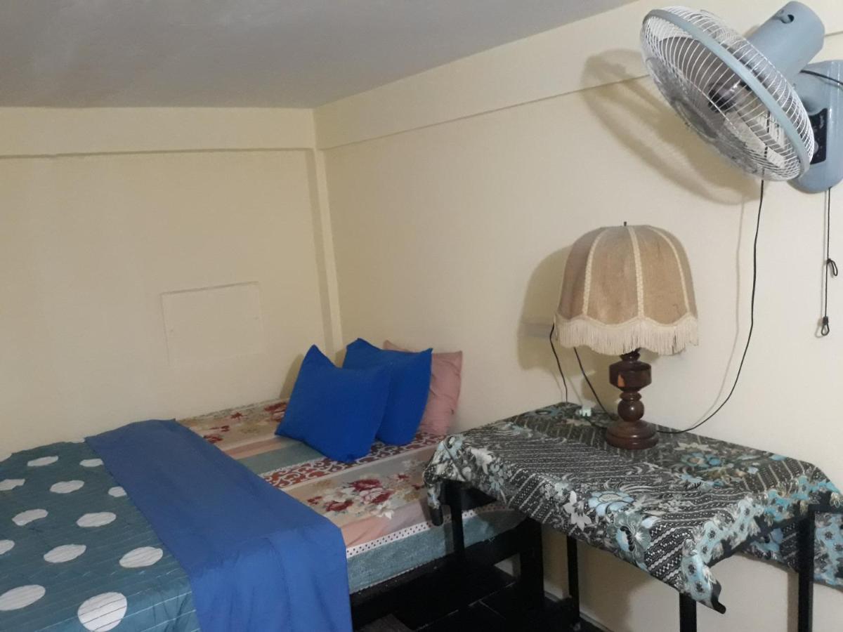 Vanny'S Peaceful Guesthouse Phnom-Penh Buitenkant foto